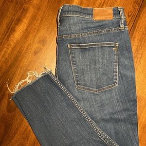 Madewell Raw Edge Crop Jeans